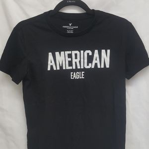American Eagle Black T-shirt